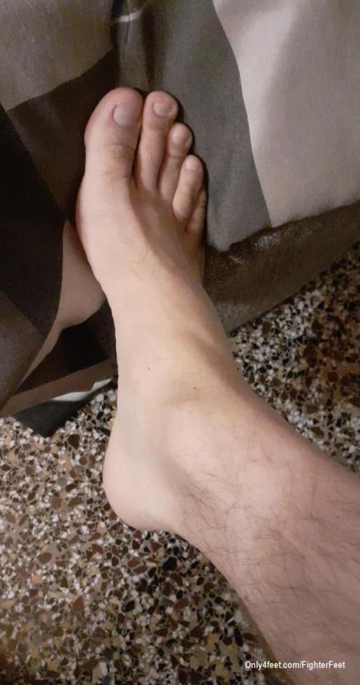 Follow this page to watch original male MMA fighter feet content!