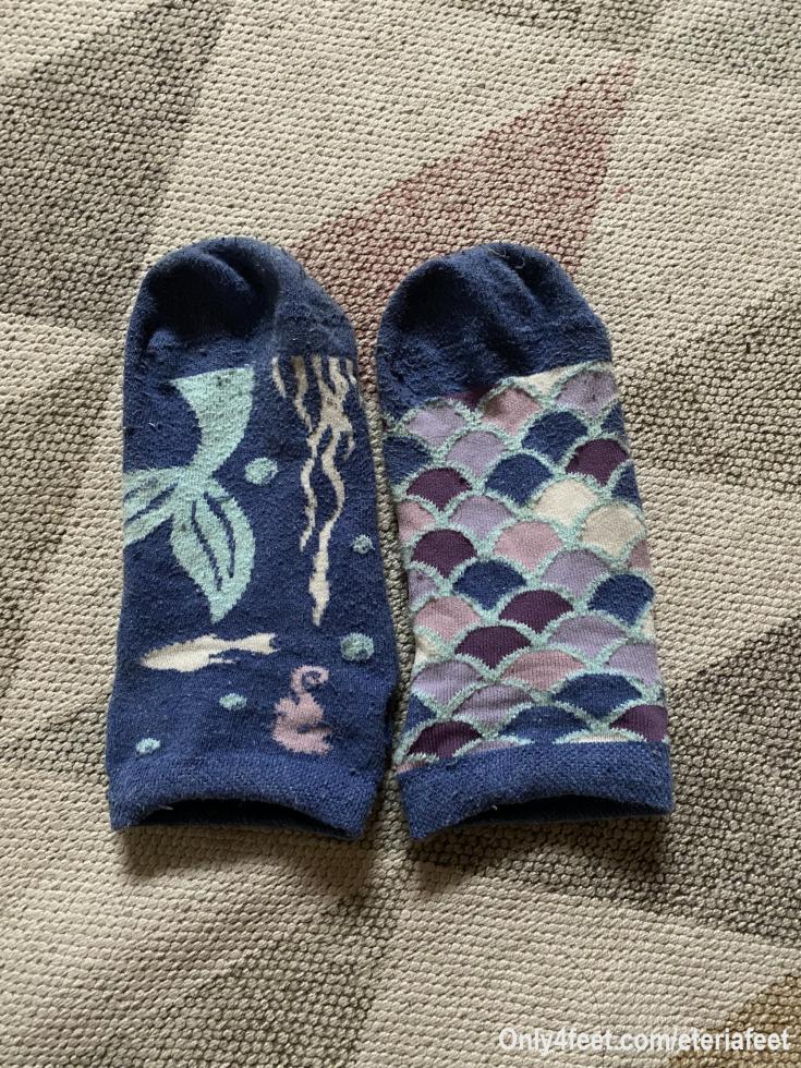 Would you love to see me wearing these cute mermaid socks!??