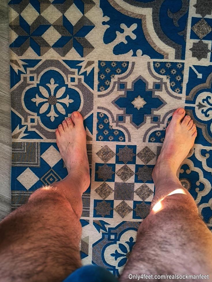 Baciati dal sole di dicembre... 💋🦶🏼😎